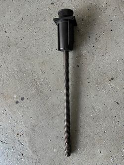 Star track 4500 lift canister with bolt 