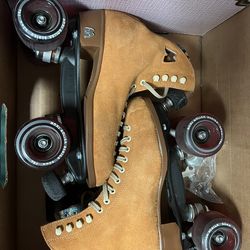 Moxi Skates