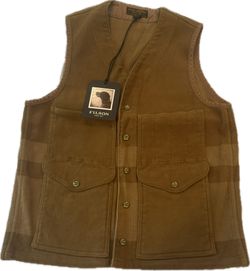 filson beartooth cruiser vest new with tags Medium
