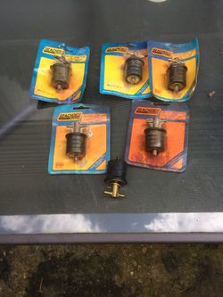 Boat plugs 6 for $7 all new