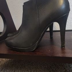 Levity Black Short Boots