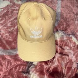 Super Cute Khaki Adidas Hat Asking 10$ Never Used 
