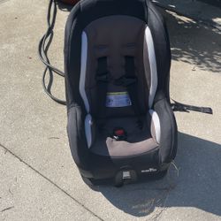 Car seat 