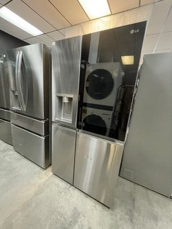 LG 2 Door Instaview w/ Door In Door Refrigerator 