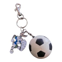 VTG Looney Tunes Bugs Bunny Soccer Keychain Warner Brothers 1997