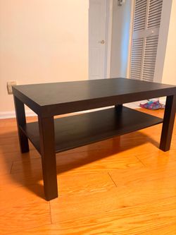 Living room table / black