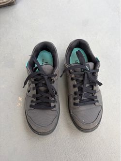 Five ten mountain bike mens size 9.5