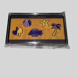 Los Angeles Lakers NBA Basketball Pin Set Giveaway