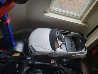 Kids White Lambo Comes with Parent Control Remote