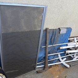 Great condition screens