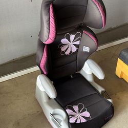 Evenflo Carseat/ Booster
