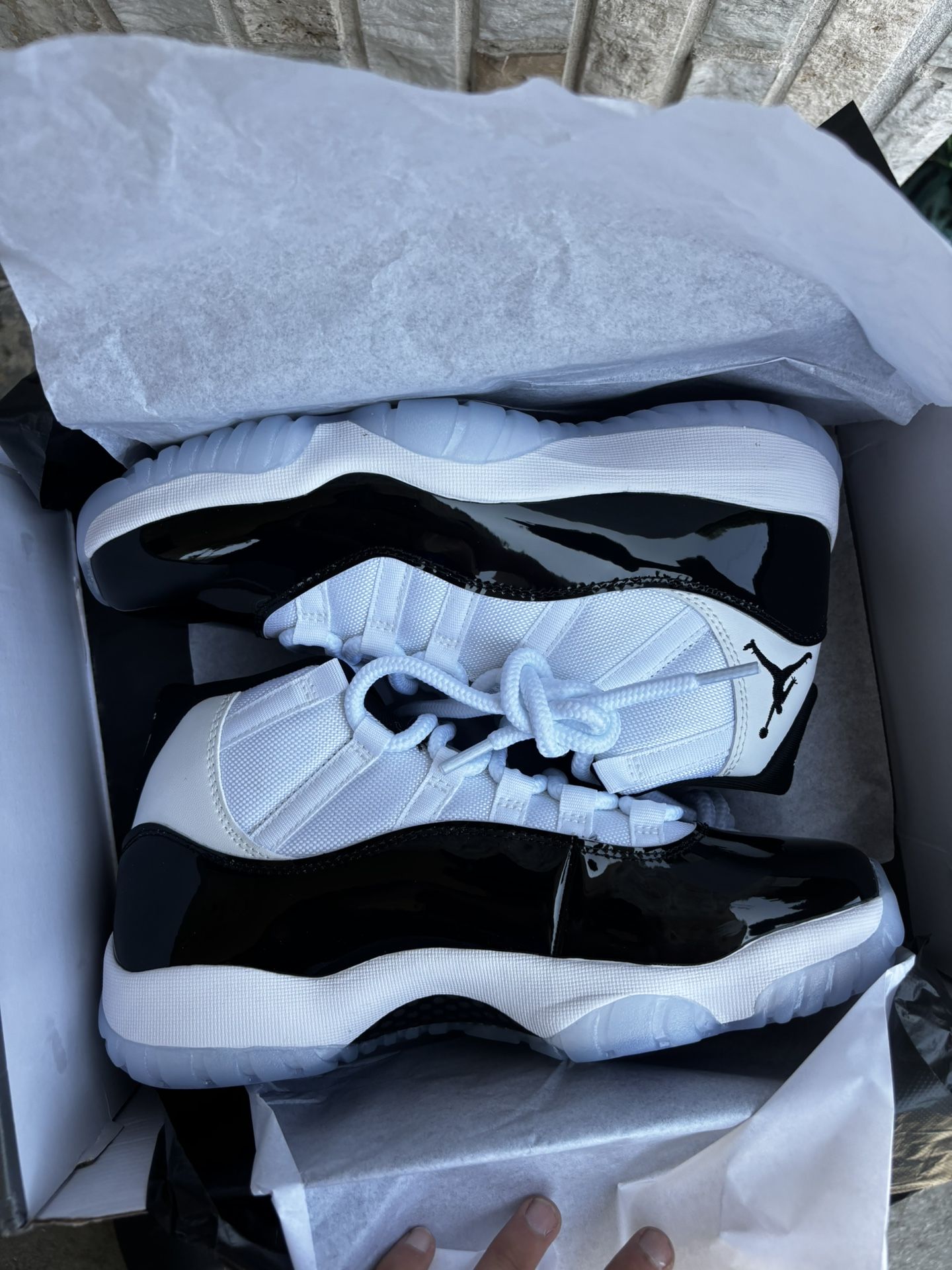 Jordan 11 Concord Size 9.5