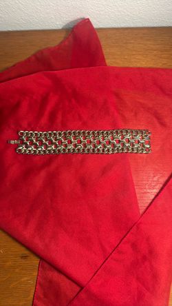 Thick Chunk Gold Tone Bracelet 