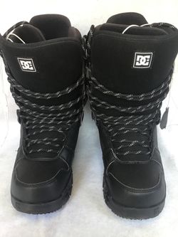 DC Size 9 M Snowboard Boots