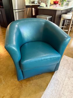 Accent chair