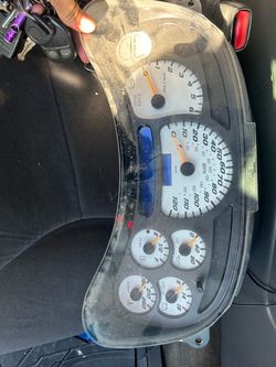 03-06 Chevy cluster