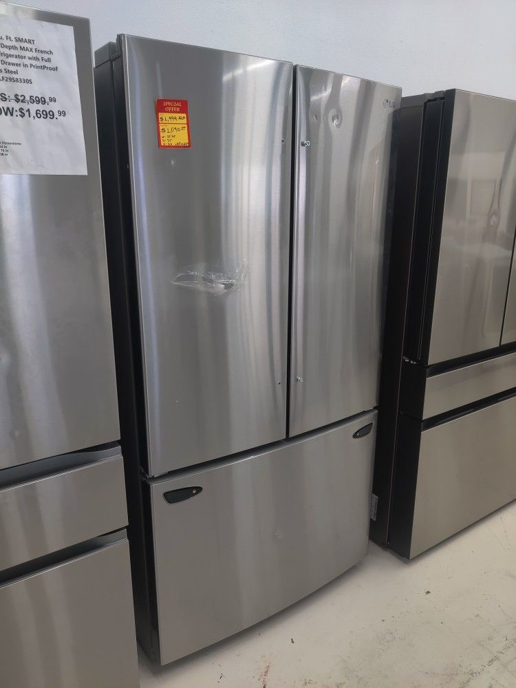 New - Standard-Depth MAX 29.6 Cu. Ft. 4-Door French Door Smart Refrigerator with Full-Convert Dra