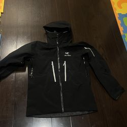 Arc’Teryx Jacket Alpha SV “Orcha”