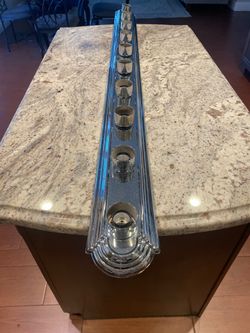 Chrome 8 bulb vanity lights