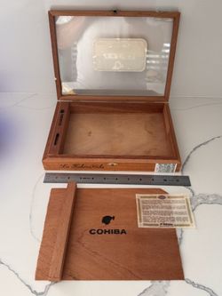 Collectible Cuban Cigar box (no cigars)