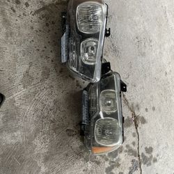 2014 Dodge Charger SE Headlight Casing 