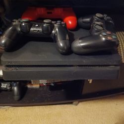 Ps4 FOR SALE