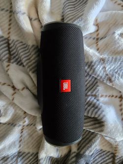 JBL Charg4