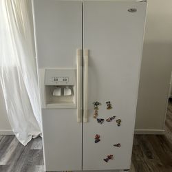 Whirlpool Double Door Refrigerator And Freezer 