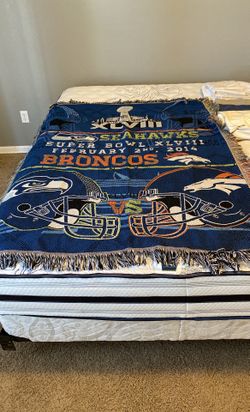 2 Seattle Seahawks Decorative Throws