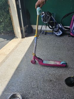Girls Scooter 