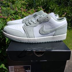 New Air Jordan 1 Low SE Men Size 13