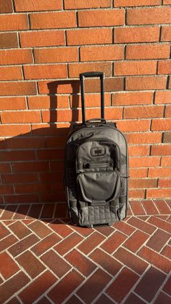 OGIO Alpha luggage wheeled as new never used