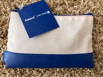 New United Polaris Business Class Travel Amenities Pouch