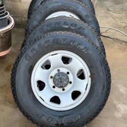 Tacoma Steel wheels w/ 225 75/ R 15 Dunlop Grandtrek Tires 