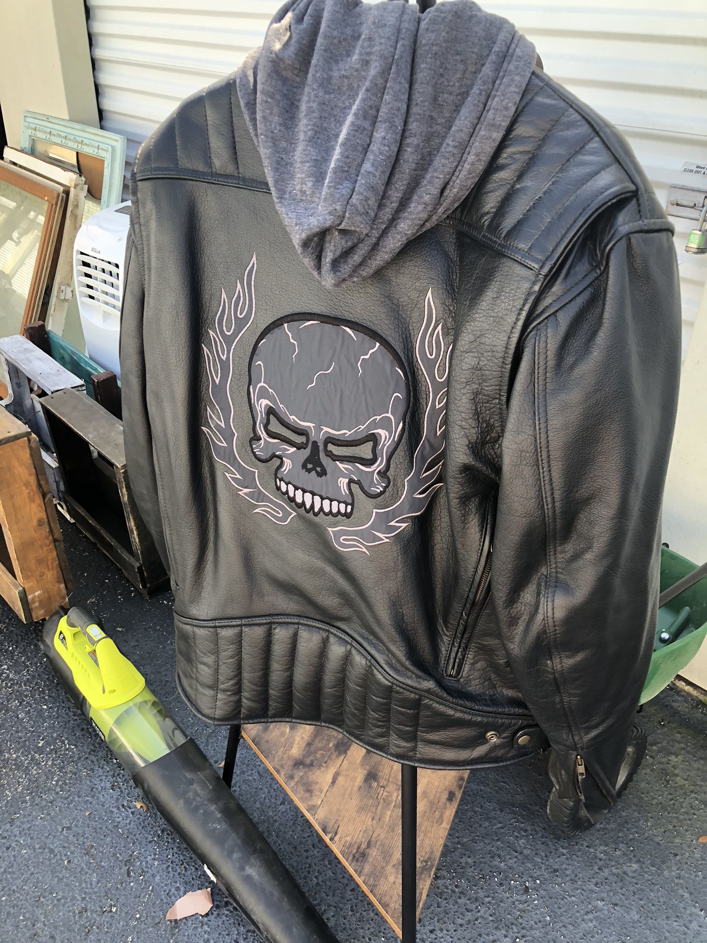 Xelement 'Alibi' Armored Leather Motorcycle Jacket! 🏍️