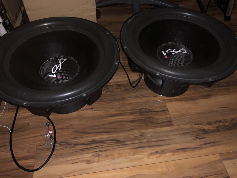 18” psi subs platform 3 “2500rms” one direct lead the others are post dual subs only for Sale in Mount Juliet, TN - OfferUp