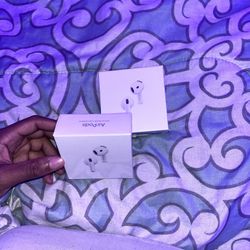 Airpods 4