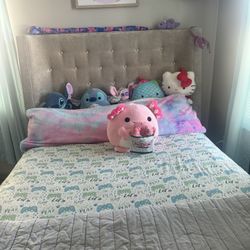 Full Size Bed 