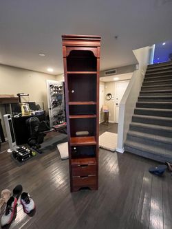 Bookshelf