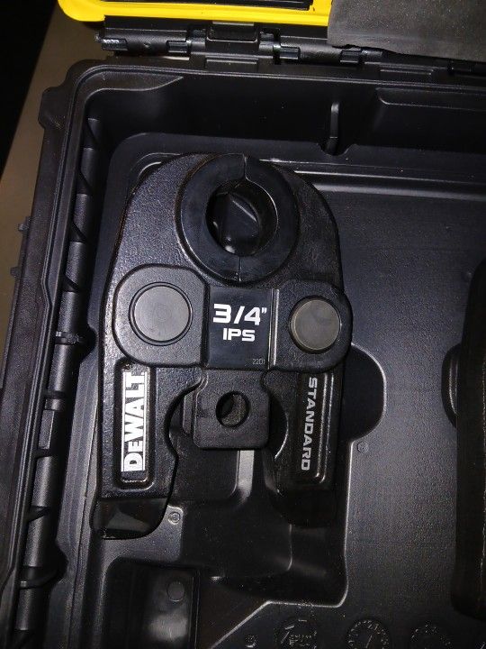 Dewalt Pro Press Clamps New