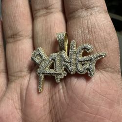 1 CTW Diamond Pendant w/ 10KT Gold