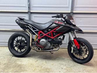 2011 Ducati Hypermotard