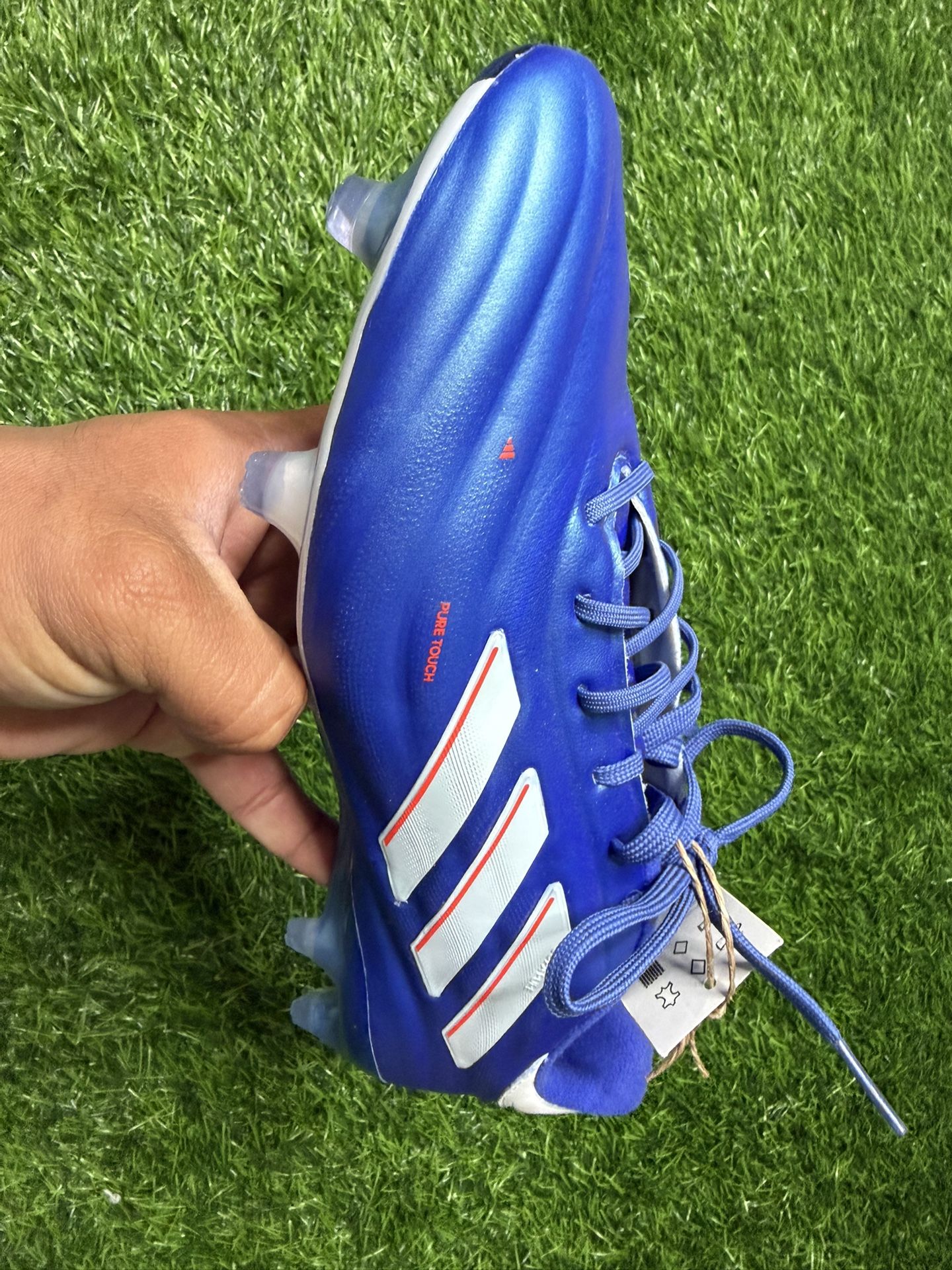 Mens 8 womens 9 )Adidas COPA Pure 2.1 FG Soccer Shoes  display picture 1