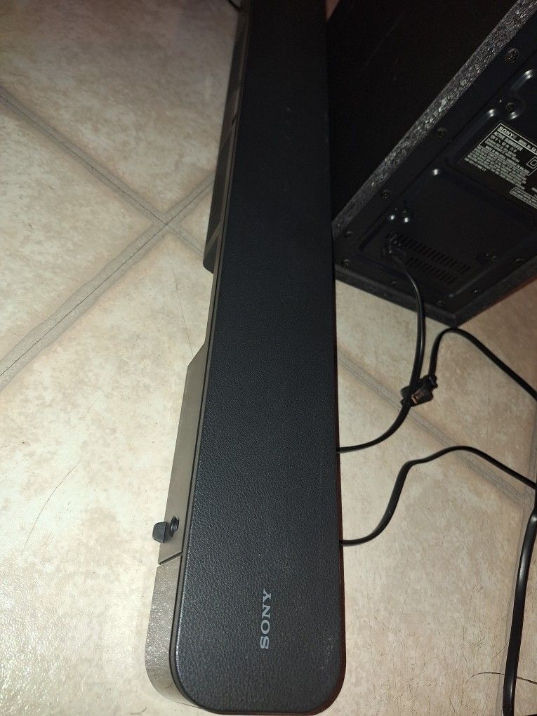 Sony 2.1 Channel Sound Bar With Sub Woofer