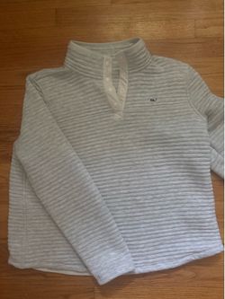 Vintage vineyard vines pullover