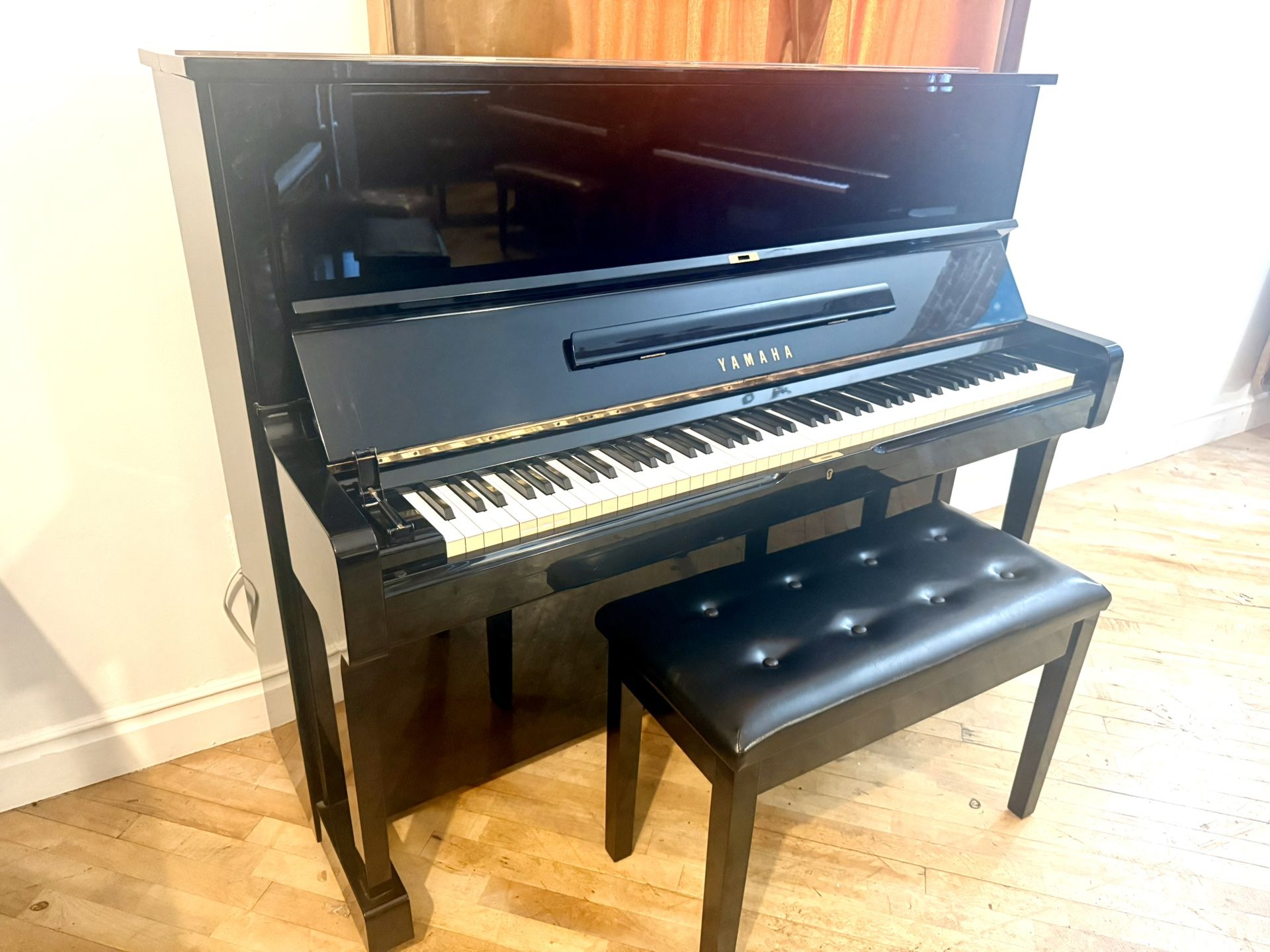 Yamaha U1 (free Delivery & Tuning)