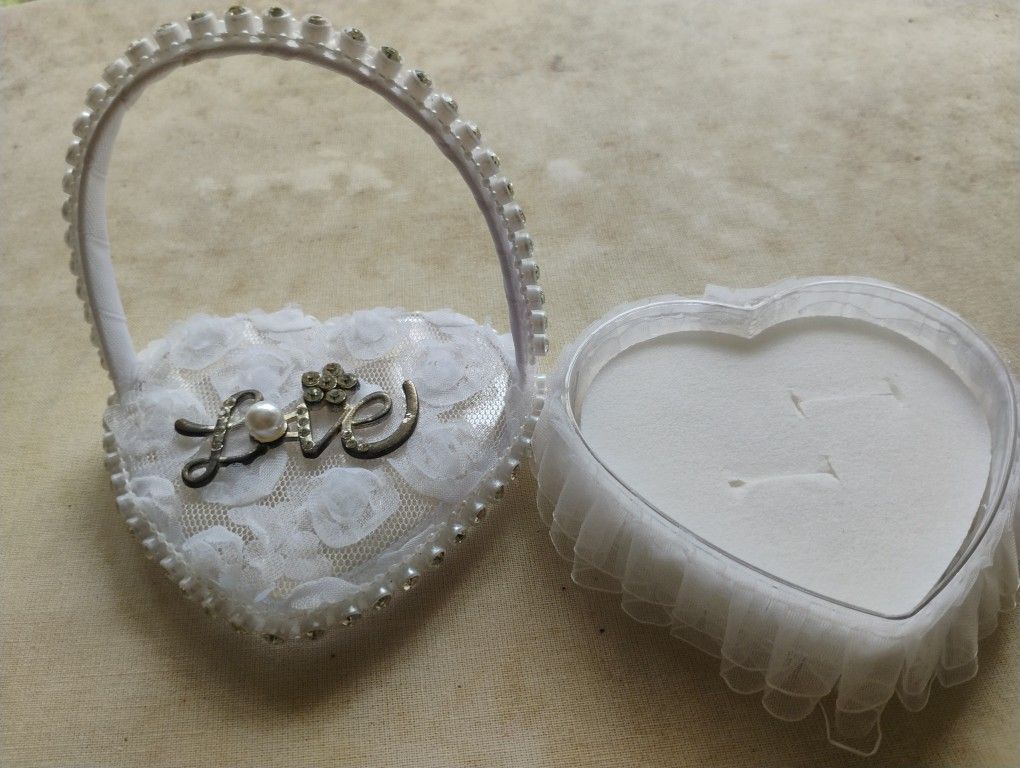 Wedding Accessories