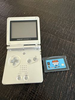 Game Boy Advance SP with The Simpsons Road Rage