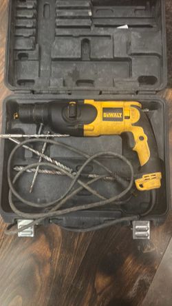 Dewalt D25012 SDS hammer drill