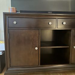 Buffet Table